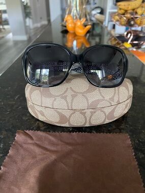 Coach Black Oversized Women's Sunglasses with Beige Signature Case “Ella”